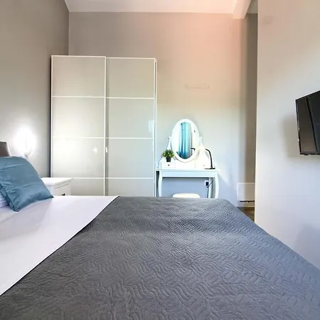 Charming Fjolla With Private Pool In Labin Villa *