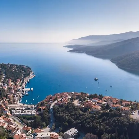 Charming Fjolla With Private Pool In Labin Villa *